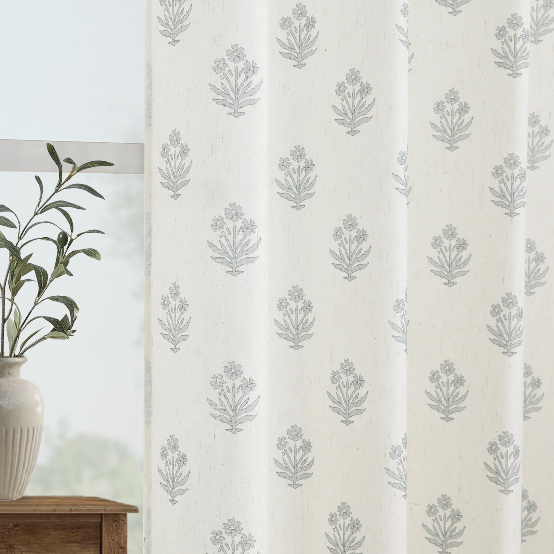 Circular striped ivory perforated curtains - Image 3