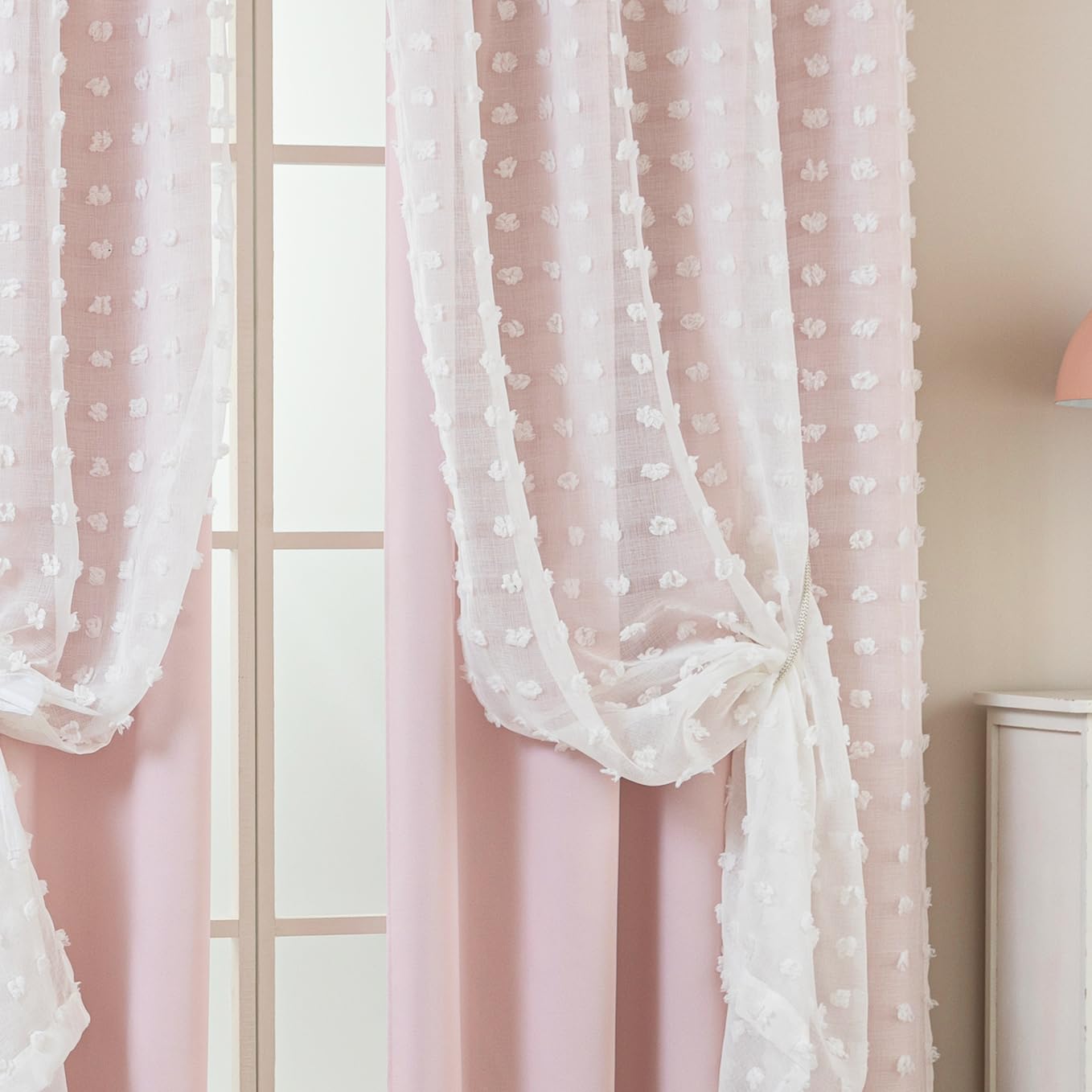 Light pink curtains with transparent clip-on ties - Image 4